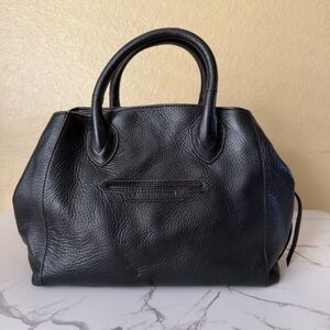 Elegant Black Leather Handbag